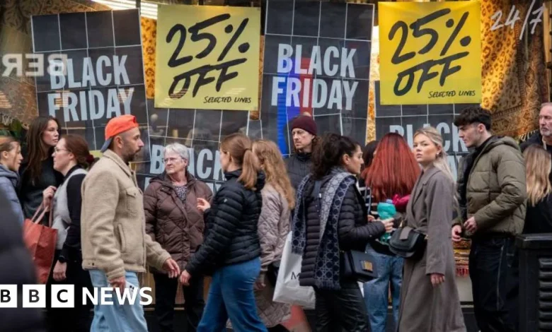Retail sales fall as Black Friday deals fail to lure shoppers
