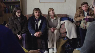 Review | Kate Winslet plays it safe in her directorial debut