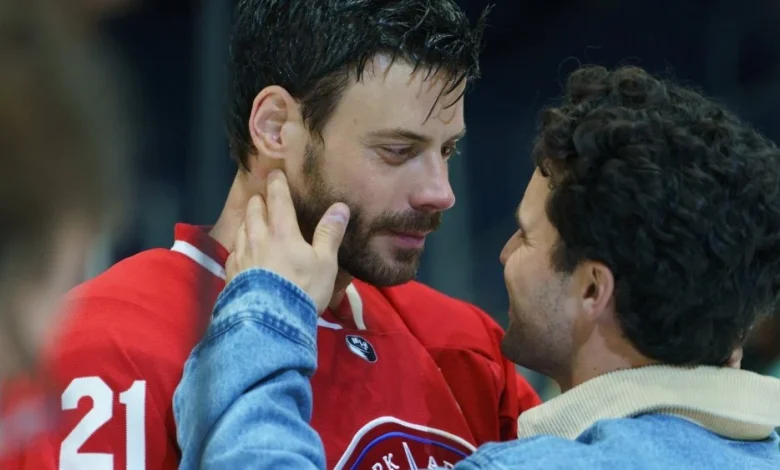 Robbie G.K. on Scott and Kip's Kiss and Sex Scenes