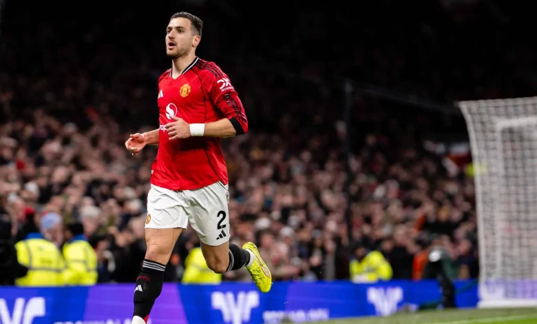 Ruben Amorim's team news update for Wolves clash