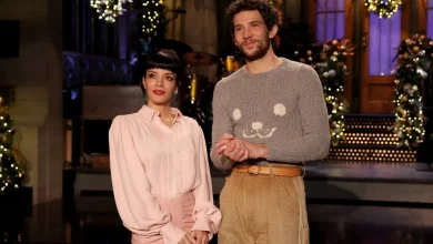 SNL has Trump blow up Santa’s sleigh during a press conference