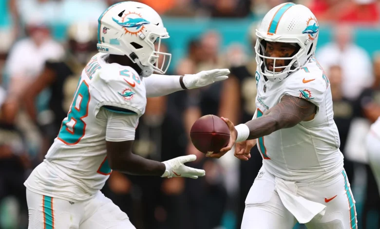 Saints' comeback comes up short as Dolphins survive to win 21-17