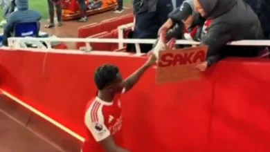 Saka hailed for having 'heart of gold' after Christmas gift to young Arsenal fan