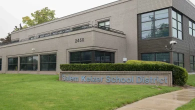 Salem-Keizer School District asks teachers to consider lower raise amid budget cuts