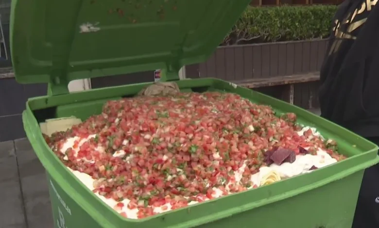 San Francisco businesses, families throw out food due to PG&E power outage