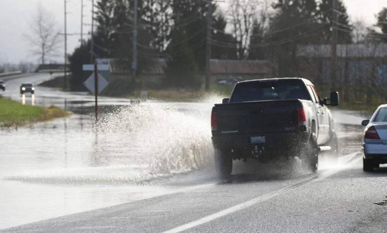Section of Hannegan Road south of Lynden closed due to flooding