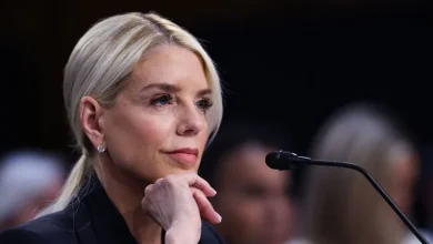 Senators demand AG Pam Bondi recuse herself from Warner Bros. antitrust review