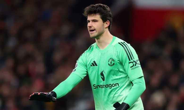 Senne Lammens' agent reveals Man United transfer U-turn - 'They changed their tune'
