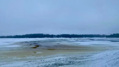 Six people rescued after two snowmobiles go through the ice on Lake Vermilion - MPR News