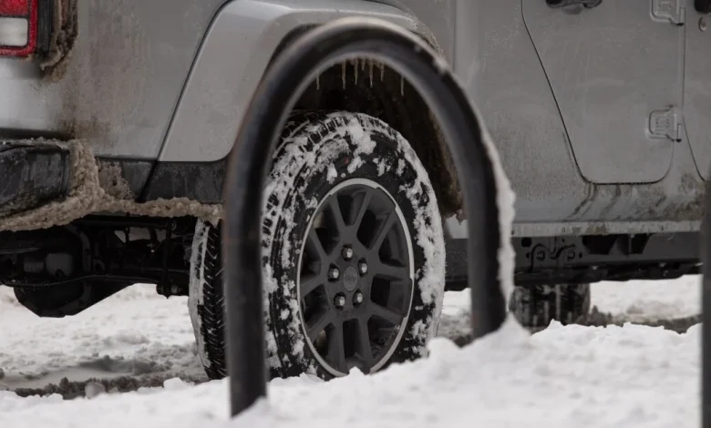 Snow emergencies issued in the Tri-State after overnight snowfall