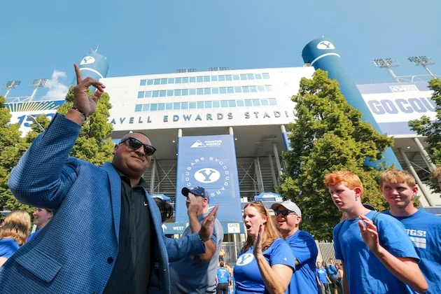 Social media reacts to Kalani Sitake rejecting Penn State for BYU – Deseret News