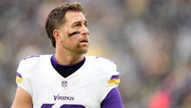 Source: Steelers claim WR Thielen, cut CB Slay