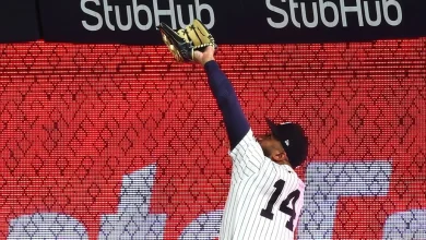 Sources: Amed Rosario agrees to 1-year, $2.5M deal with Yankees