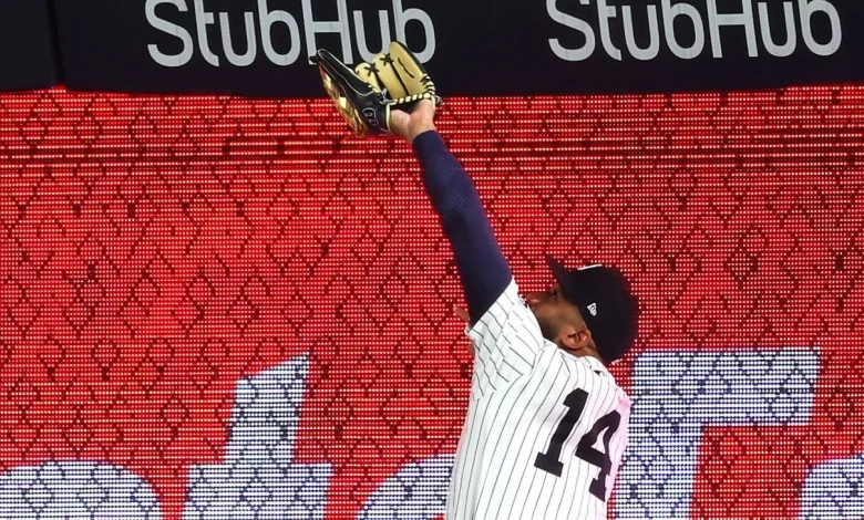 Sources: Amed Rosario agrees to 1-year, $2.5M deal with Yankees