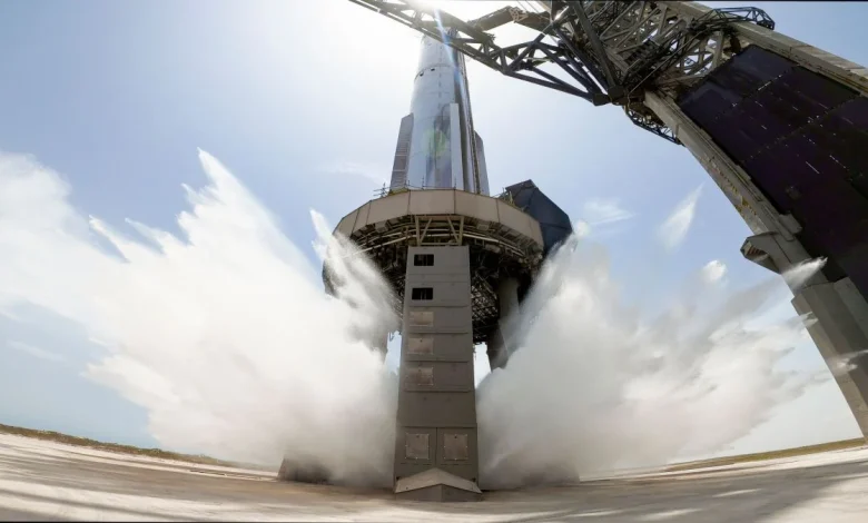 SpaceX reportedly planning 2026 IPO with $1.5T valuation target