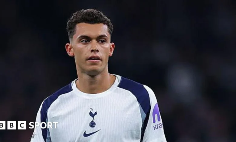 Spurs open to selling forward Johnson