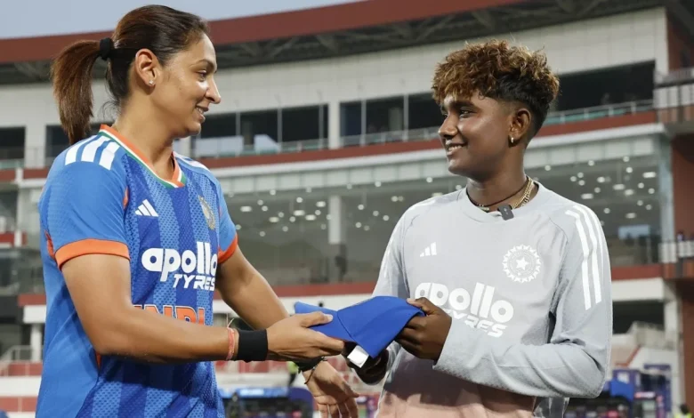 Sri Lanka bowl; Kamalini debuts as India rest Mandhana