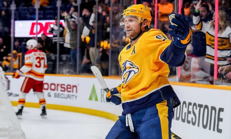 Stamkos' 1,200th NHL point