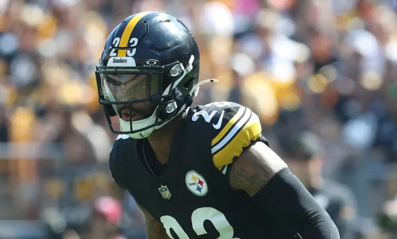 Steelers, CB Darius Slay Mutually Part Ways After Team Scratched Him From Bills Game
