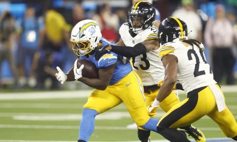 Steelers cut Darius Slay, add Asante Samuel Jr. to active roster