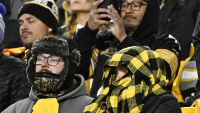 Steelers fans boo during 'Renegade' at Acrisure Stadium