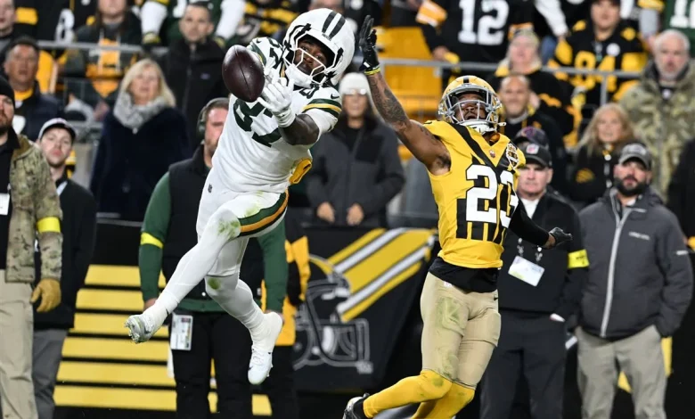 Steelers waive Darius Slay, add Asante Samuel Jr., Adam Thielen to 53-man roster
