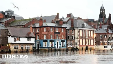 Storm Bram brings flooding and travel disruption to UK