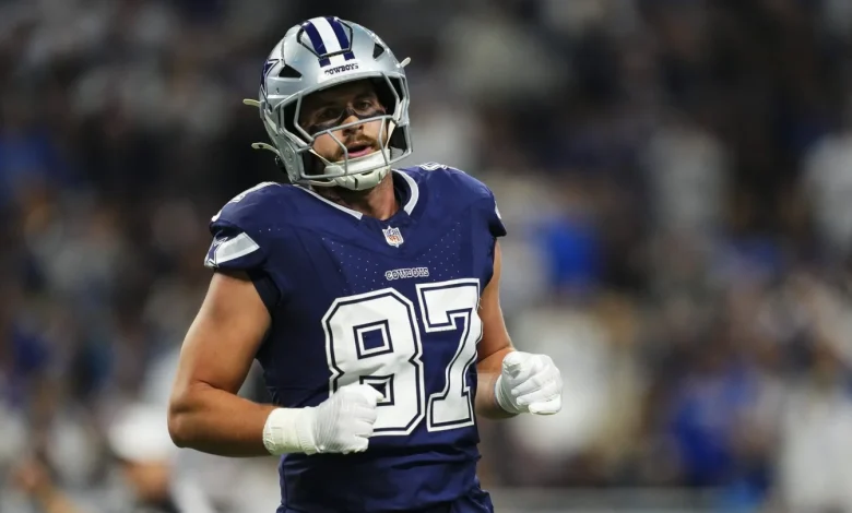 Sunday Night Football: Jake Ferguson, Jadeveon Clowney are active; Christian Darrisaw is inactive