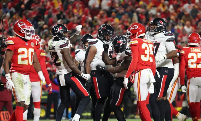 Sunday Night Football: Texans improve to 8-5 with 20-10 victory over Chiefs