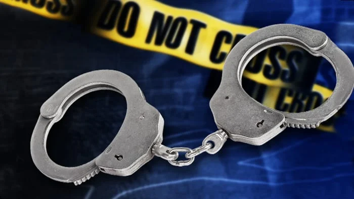 Suspect arrested after kidnapping teen girl at knifepoint, MCSO says