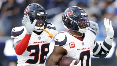 Texans beat Chargers 20-16 to clinch a playoff berth