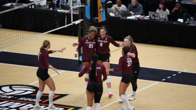 Texas A&M volleyball shuts out Pitt in 3 straight sets