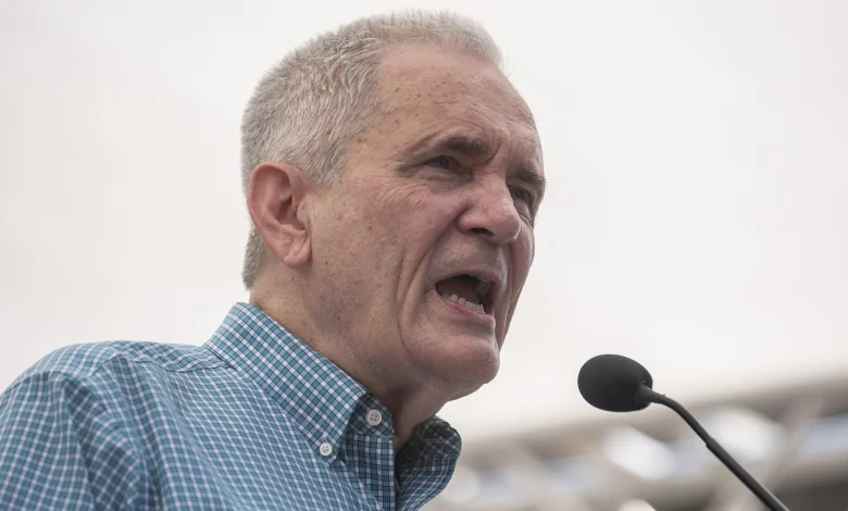 Texas Democrats face tough choices after map upheld