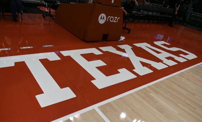 Texas jumps to No. 2 behind UConn in AP Top 25