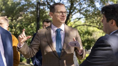 Texas to take over Lake Worth, Connally, Beaumont ISDs