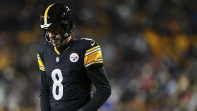 The Aaron Rodgers experiment is starting to fall apart