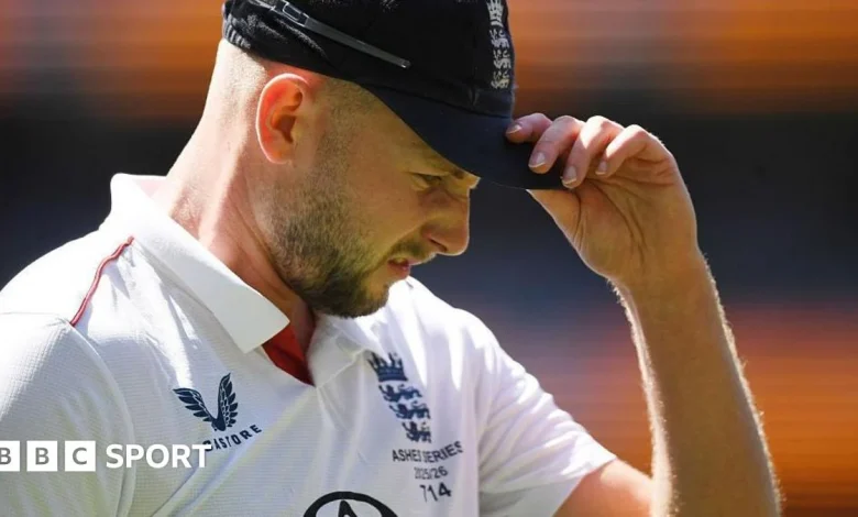 The Ashes: England bowler Gus Atkinson injured and out of fifth Test in Sydney