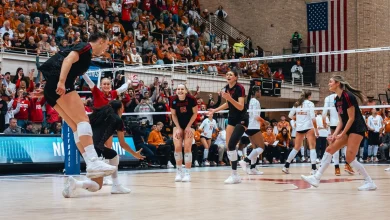 The Dream Continues: No. 3 Badgers travel to Kansas City for National Semifinals