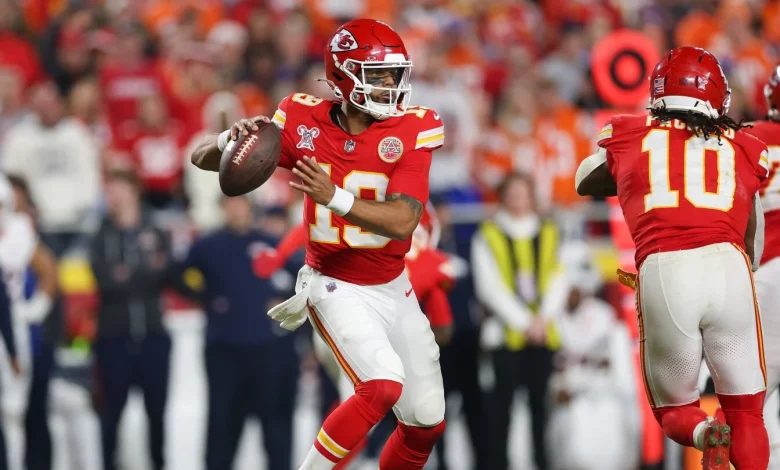 Thursday Night Football: Chiefs lead Broncos 7-6 at halftime