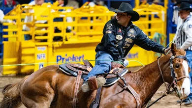 Tomlinson and Graves Smash Team Roping Record With Round 6 Win