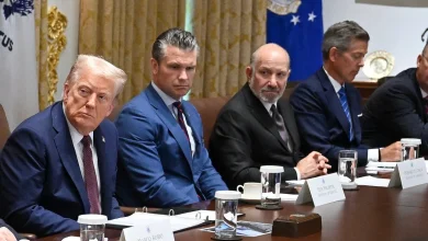 Top ‘Manosphere’ Podcaster Shreds Trump Official’s Plea With Disturbingly Dark Riff