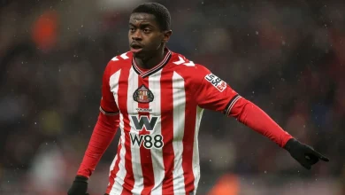 Transfer rumors, news: Chelsea, Man United pushing to sign Sunderland's Sadiki