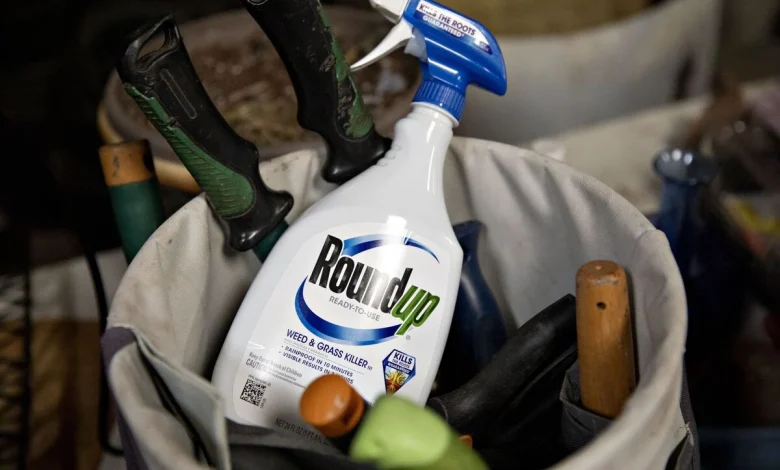 Trump Official Urges Supreme Court to Take Bayer Roundup Appeal - Bloomberg.com