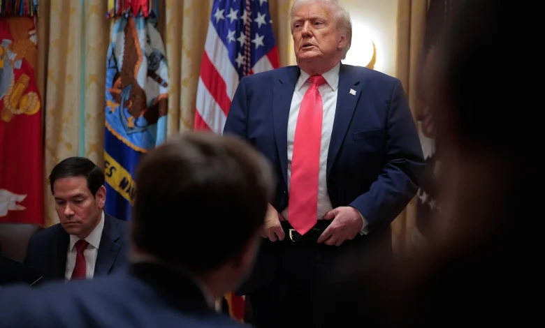 Trump faces narrowing options on Venezuela action