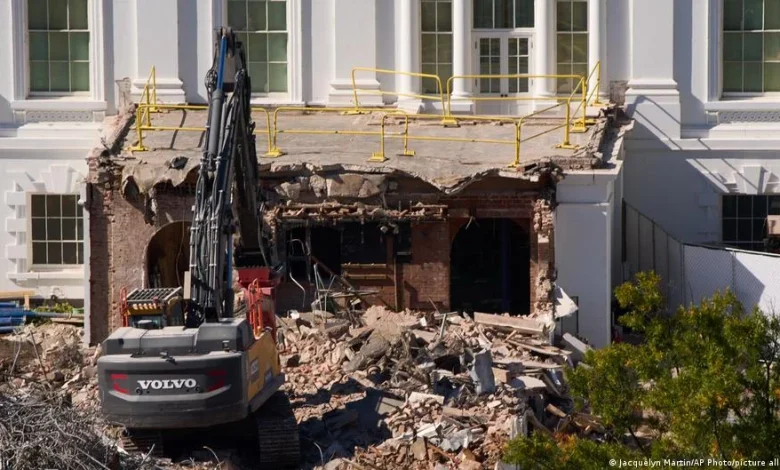 Trump hires new architect for White House ballroom – DW – 12/05/2025