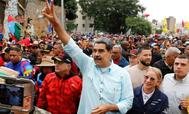 Trump orders blockade of ‘sanctioned oil tankers’ into Venezuela : NPR