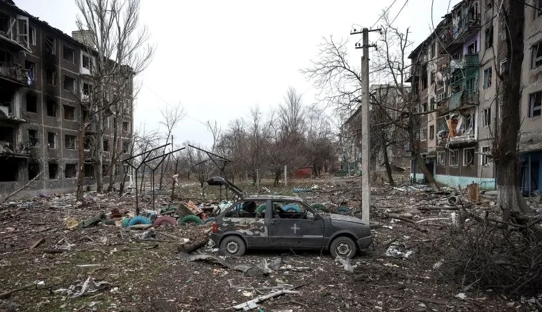 Trump says end to Ukraine war closer than ever, but US officials caution security guarantee offers won’t last forever