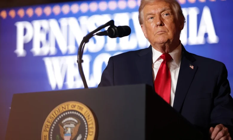 Trump struggles to find his economic messaging : NPR