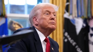 Trump to hold Venezuela Oval Office meeting, sources say