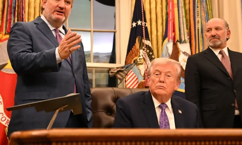 Trump tries to preempt state AI laws via an executive order : NPR